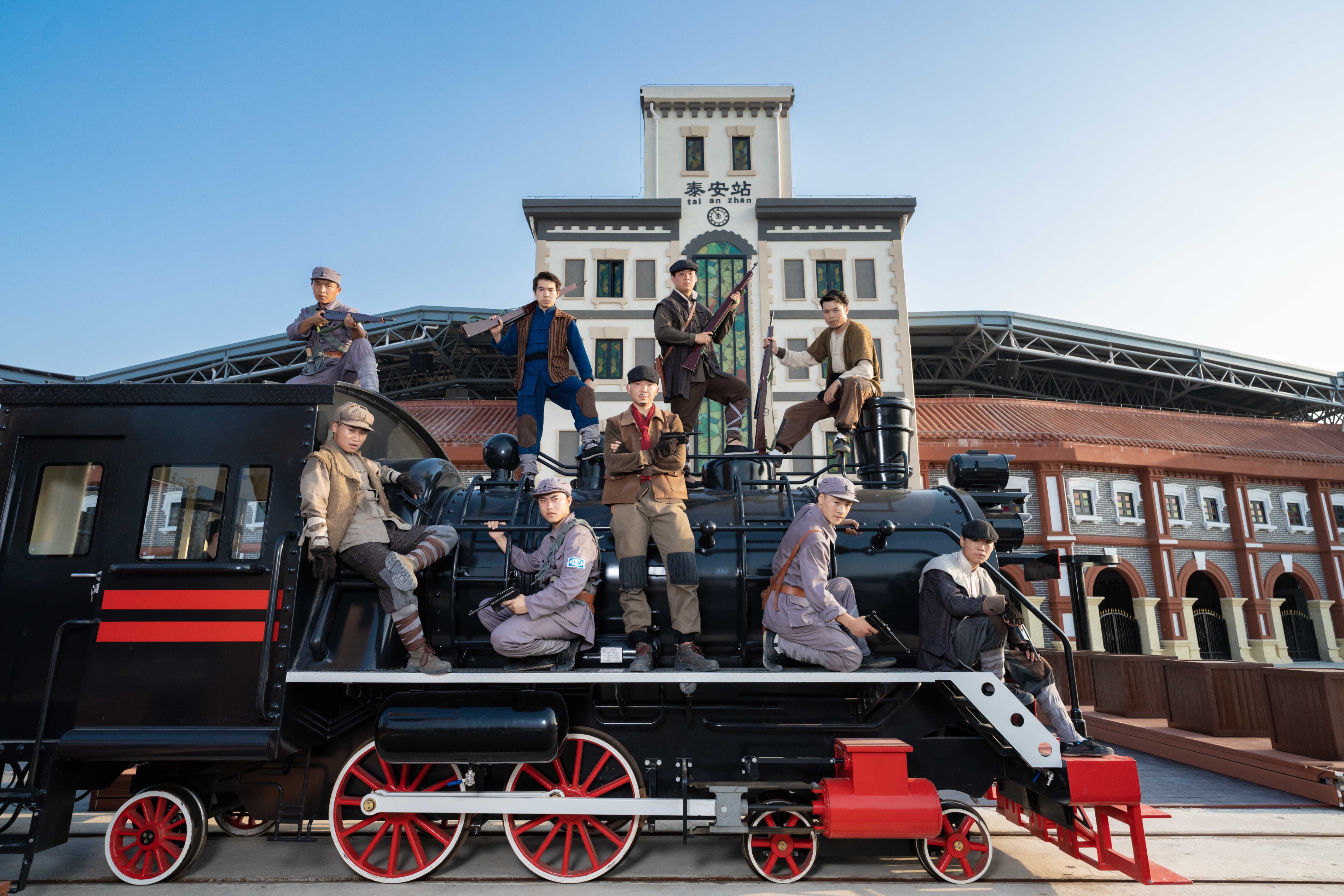 看完電影《鐵道英雄》，還不夠！